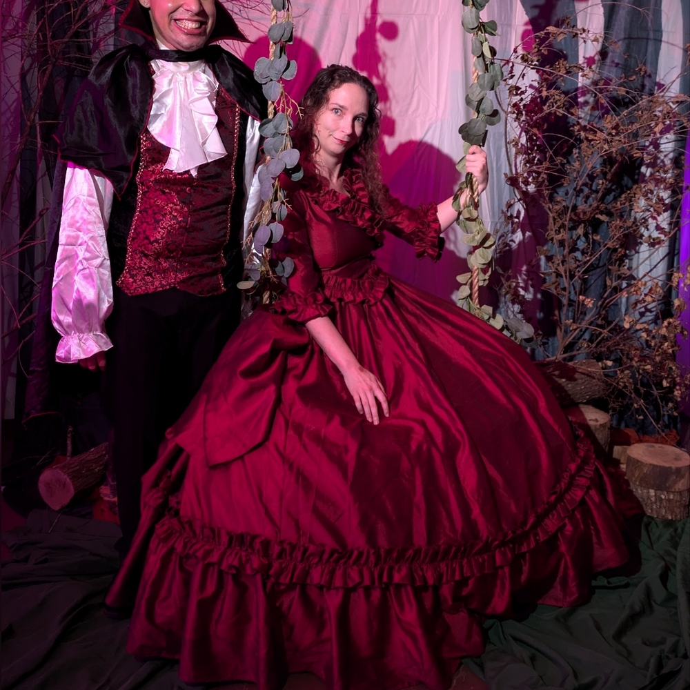 Dracula Mina Harker Vampire Red Victorian Gown